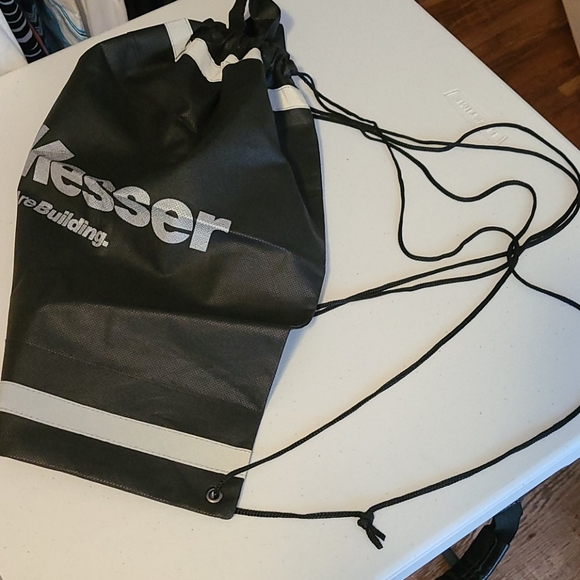 Backpack - Picture 5 of 6